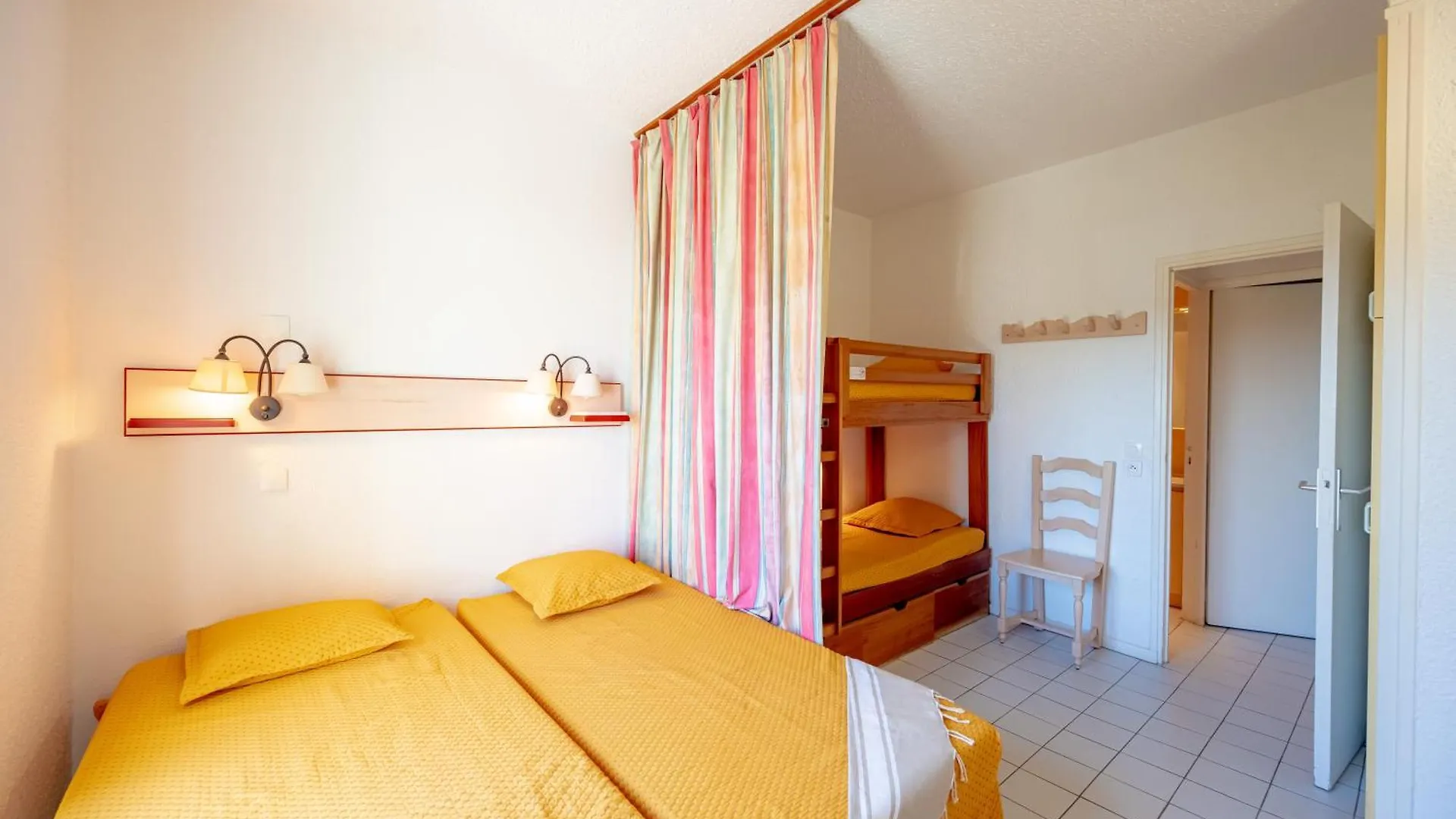 Residence Pierre & Vacances Bandol Port 公寓式酒店